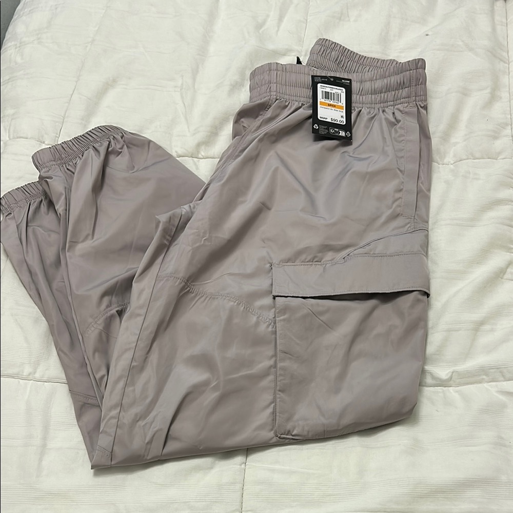 Under Armour lavender Cargo Pants Relaxed Fit